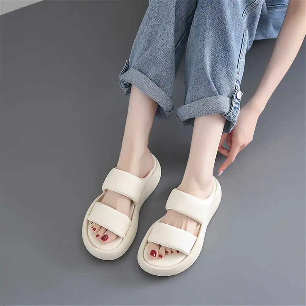 Size 39 Strips Summer Shoes Sa - огляд і ціна Kids Outdoor Air Quality