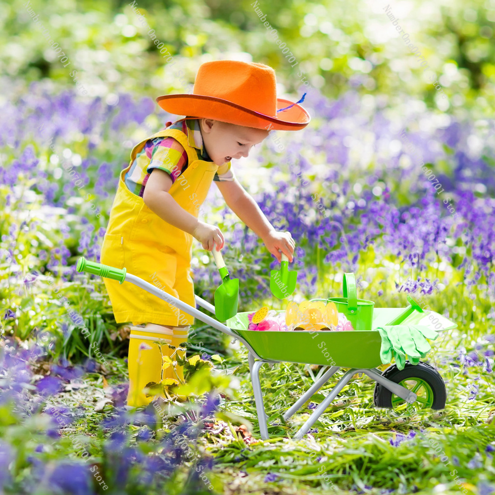 Kids Outdoor Wheelbarrow, Gree - огляд і ціна Play Kids Outdoor